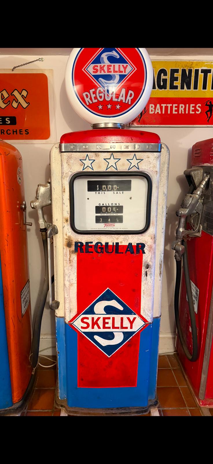 Vintage American Standard Wayne Gas Pump – 1950s